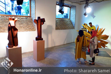 نمایشگاهی گروهی آثار ساخته شده با چوب در گالری پروژه های آران