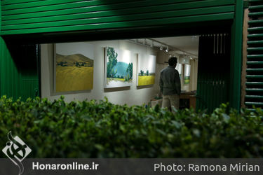 افتتاحیه نمایشگاه نقاشی های آرمان یعقوب پور در گالری گلستان 