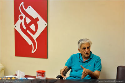 از نوشتن فاصله گرفتم زیرا هیچ نقد جدی پیرامون آن‌ها نوشته نشد