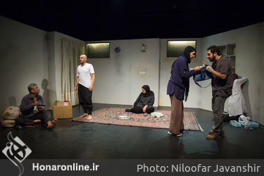 نمایش "عمل" در عمارت نوفل‌لوشاتو