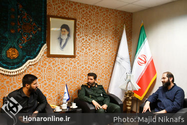 اعطای نشان آزادی ملت ایران به قهرمان شاهچراغ فرزاد بادپا