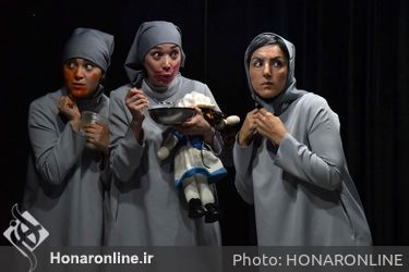 نمایش «سیمای شنبه‌ها» به کارگردان علی نجفی در تماشاخانه‌ خاتون