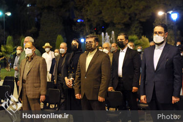 نشست صمیمانه هنرمندان و فعالان هنرهای تجسمی با وزیر فرهنگ و ارشاد اسلامی(1)
