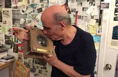 Amir Naderi receives ISFA lifetime achievement award
