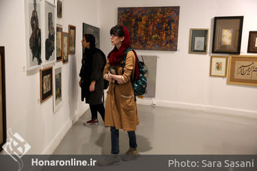 دومین بازار آثار هنری در خانه هنرمندان