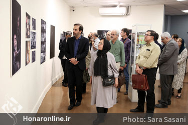 مراسم رونمایی از اسناد اکبر رادی در گالری تابستان خانه هنرمندان