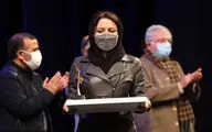 گفتگو با برگزیده رشته نگارگری جشنواره تجسمی فجر | زهرا دوستی: گرایش‌های مختلف یک رشته هنری نباید با هم داوری شوند