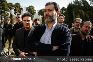 تشييع پيكر مرحوم افشين يداللهي از مقابل تالار وحدت