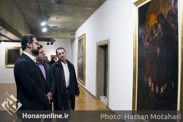 نمایشگاه نقاشی‌های حسن روالامین در گالری فرهنگسرای نیاوران