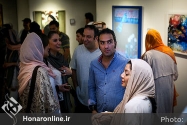 نمایشگاه گروهی نقاشی "و این منم" در گالری ایوان