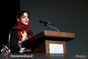 رونمایی از ماهنامه فرهنگی هنری آنگاه در خانه هنرمندان