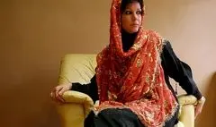 فرزانه کابلی «دلشدگان» را ویژه بانوان به تالار وحدت می‌آورد