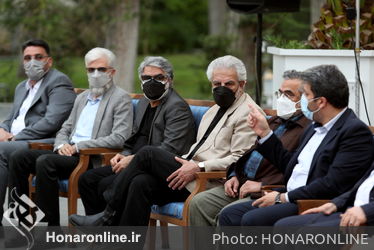 نشست صمیمی رئیس جمهور با هنرمندان و فعالان عرصه فرهنگ و هنر