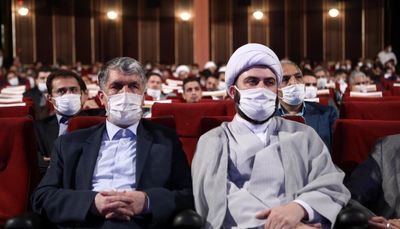 وزیر ارشاد: امیدواریم حوزه هنری همچنان درخشش خود را حفظ کند