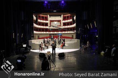 کنسرت آنلاین سالار عقیلی در تالار وحدت