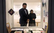 بازدید سید مجتبی حسینی از نمایشگاه تصویرگران ایران
