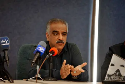 در جشنواره بسیج از موازی‌کاری پرهیز کردیم/ انتخاب آثار طنز، شادی آفرین و امیدبخش در جشنواره بسیج از اولویت‌های ما بود