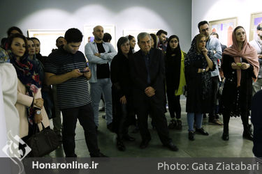  مراسم رونمایی از کتاب "سفره" در گالری شیرین