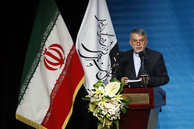تاکید صالحی امیری بر مشخص شدن نقش تئاتر در اصلاح سبک زندگی / آغاز همایش "چشم انداز تئاتر استان‌ها"
