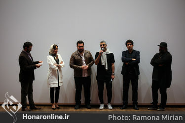 اکران خصوصی فیلم لانه زنبور در باغ کتاب 