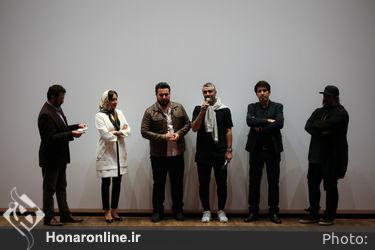 اکران خصوصی فیلم لانه زنبور در باغ کتاب 
