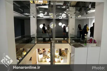 نمایشگاه نقاشی حسنا کارنما در گالری ثالث