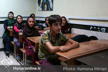 زدن زنگ مدرسه کودکان کار توسط هانیه توسلی