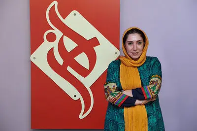نسیم ادبی "خانم آنلاین" می‌شود