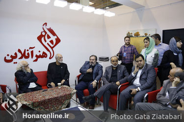 جشن تولد ۷۷ سالگی آیدین آغداشلو در غرفه هنرآنلاین