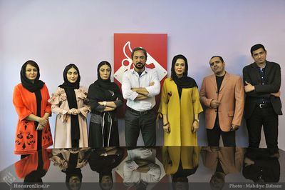 محمد حاتمی: جدی گرفتن بعضی مسائل واقعاً خنده‌دار است / نمایش "هگزا شهر دوشیزگان" به روایت کارگردان، نویسنده و بازیگران