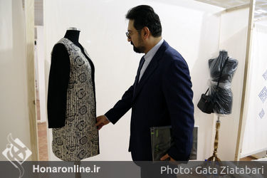 بازدید سید محمدمجتبی حسینی از نمایشگاه هشتمین جشنواره بین‌المللی مد و لباس فجر در چابهار