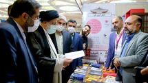 بازدید رئیس جمهوری از سی و سومین نمایشگاه بین‌المللی کتاب تهران