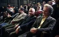 پایان اجرای نمایش 