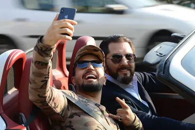 آغاز بازی بهرام رادان در "رقص روی شیشه"