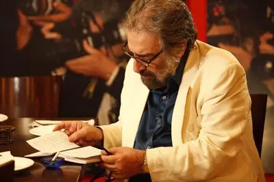 مسعود کیمیایی "خون شد" را کلید زد