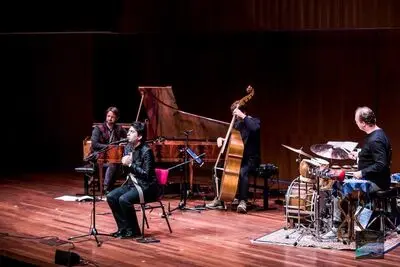 Vocalist Mohammad Motamedi joins Rembrandt Trio to perform in Amsterdam, Oostende