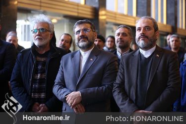 حضور اهالی فرهنگ و هنرمندان پای صندوق رای تالار وحدت