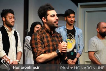 نمایش "حکم" در پردیس تئاتر شهرزاد