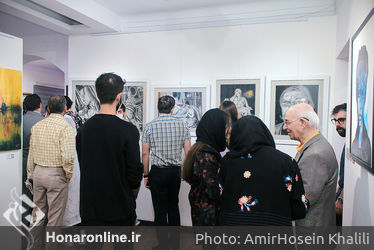 نمایشگاه گروهی از آثار هنرمندان آتلیه چهره در گالری سرزمین هنر