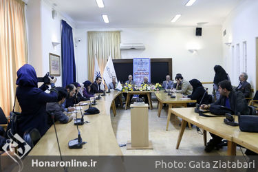 نشست خبری و اعطای گواهینامه استادی انجمن خوشنویسان ایران 