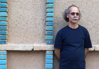 Hassanzadeh and Writing adult novel “Jack London Train" | Introduction to life skills in "smart stories" | The fourth volume of "Koti Koti Stories" is published 