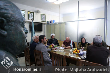 نشست حجت‌الاسلام احمد مازنی عضو کمیسیون فرهنگی مجلس شورای اسلامی با اعضای خانه موسیقی