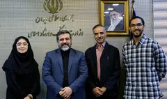تجلیل از دو رتبه برتر کنکور هنر از هنرستان‌های هنرهای زیبا با حضور وزیر فرهنگ | اسماعیلی: توسعه آموزش هنر با رویکرد عدالت فرهنگی از اهداف اصلی وزارت فرهنگ است