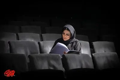 صحرا فتحی، «هواخوری» را به صحنه می‌آورد