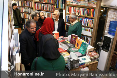 پنجمین دوره کتاب‌گردی در کتاب‌فروشی‌های تهران2