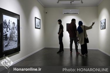 نمایشگاه گروهی عکس و چیدمان "خرمشهر +۳۰"در گالری فرمانفرما 
