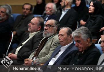 ضیافت افطار رئيس جمهور با اهالی فرهنگ و هنر