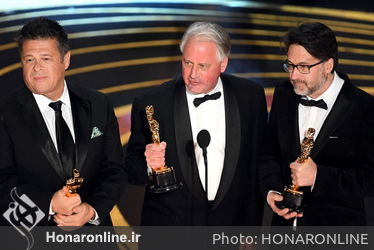 tim_cavagin_paul_massey_and_john_casali_bohemian_rhapsody-accept_the_sound_mixing_award_for_bohemian_rhapsody_-oscars_2019-getty-h_2019_