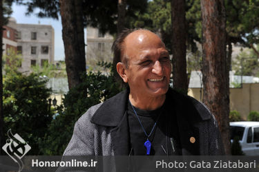 تجلیل از هنرمندان پیشکسوت متولد فروردین ماه