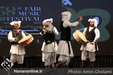 پنجمین شب از سی و هشتمین جشنواره موسیقی فجر در فرهنگسرای نیاوران
